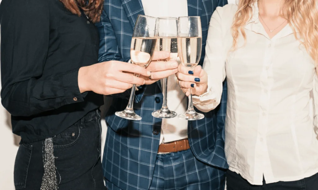 Copas de cava personalizadas para un brindis único en Fin de Año.